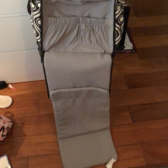 Petunia pickle bottom diaper bag - Picture 3 of 3